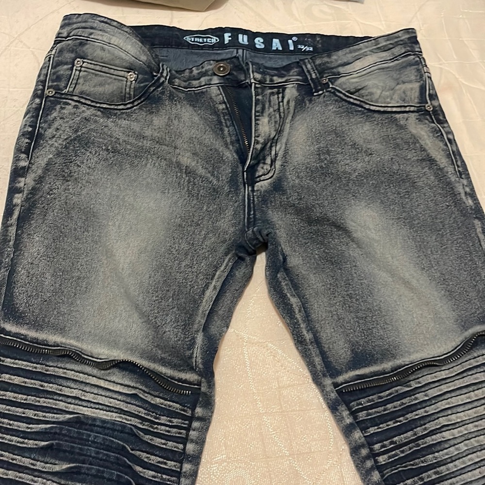 Fusia blue men blue jeans
